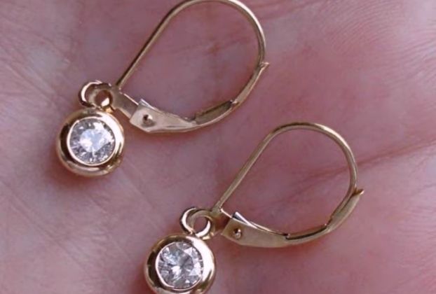 small hoop earrings for women