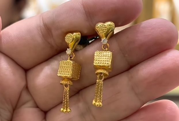 beautiful 5 grams gold earrings