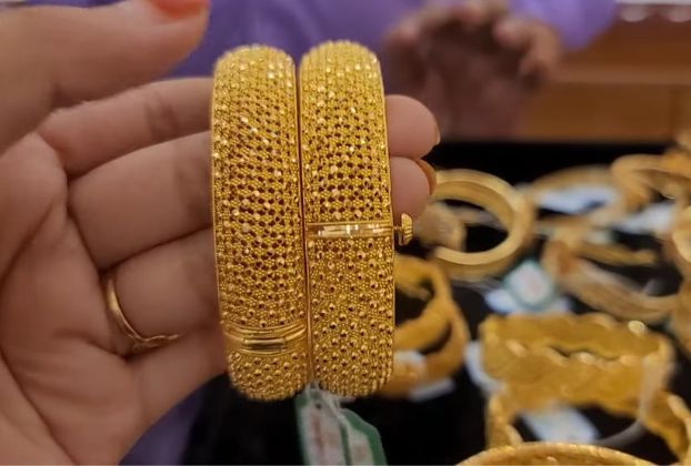 gold bangles design in dubai 2022