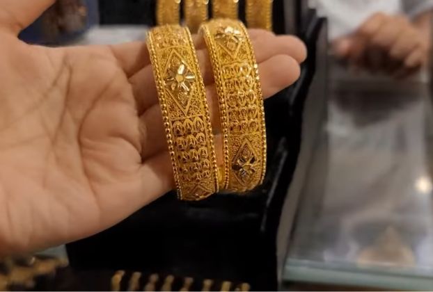 gold bangles latest design