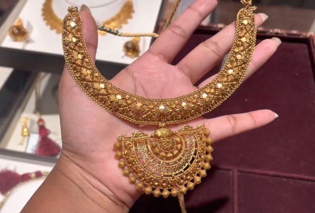tanishq gold necklace designs with price