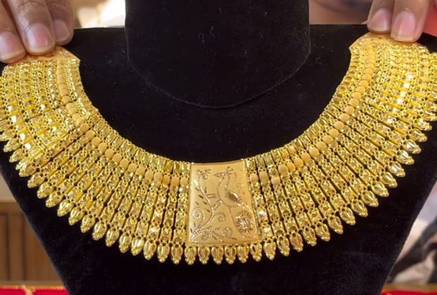 bridal gold choker necklace designs in 20 grams with price