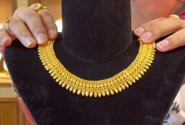 gold choker necklace designs in 10 grams