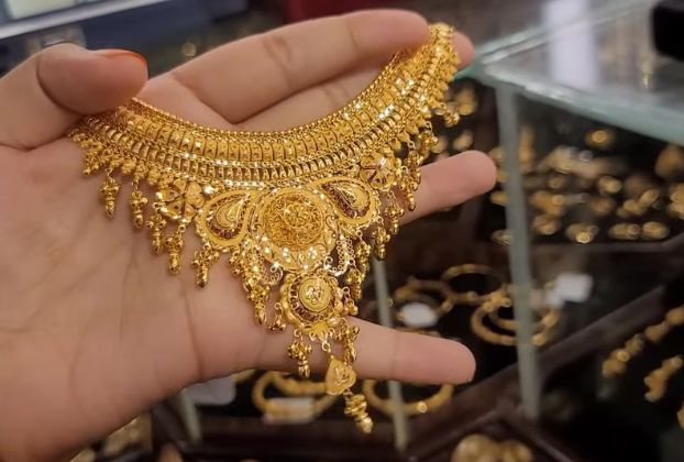 gold necklace designs unique