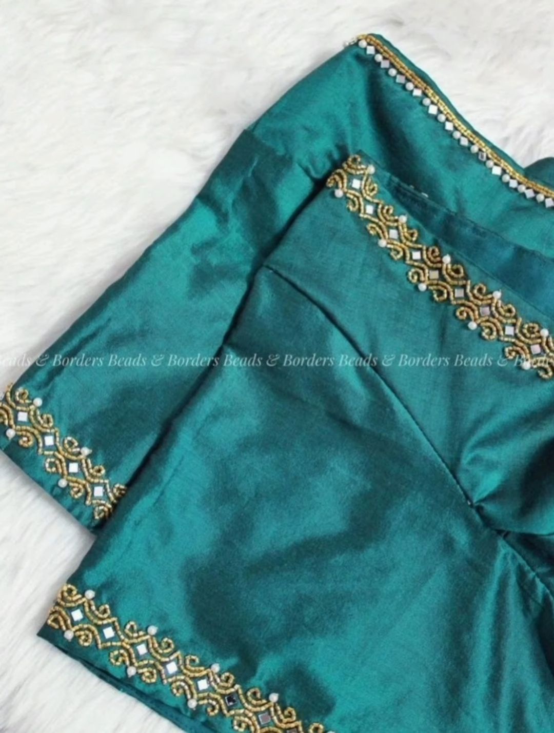 Buy Women Navy Blue Stone Embellished Saree Set With Blouse - Wedding  Wonder - Indya