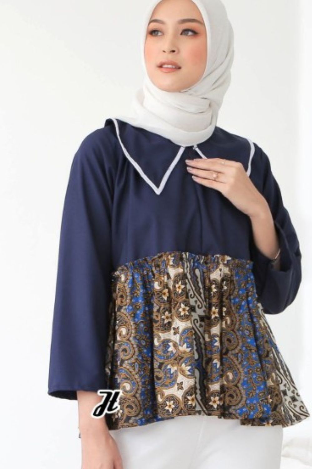 Model Baju Batik