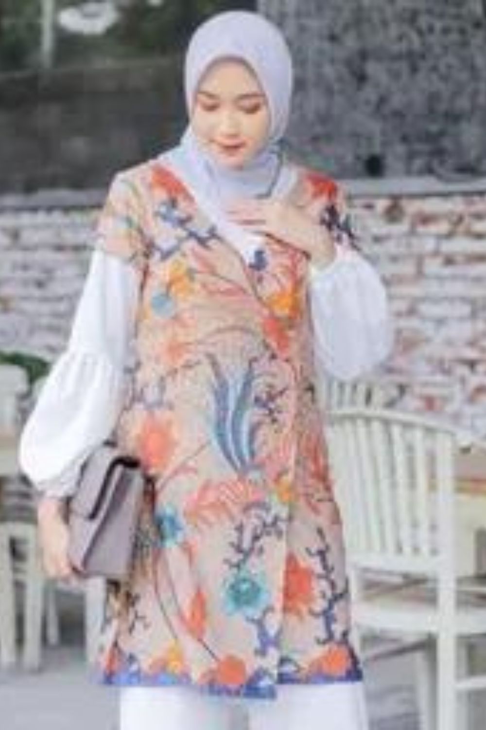 Model Jahitan Baju Batik Wanita Terbaru