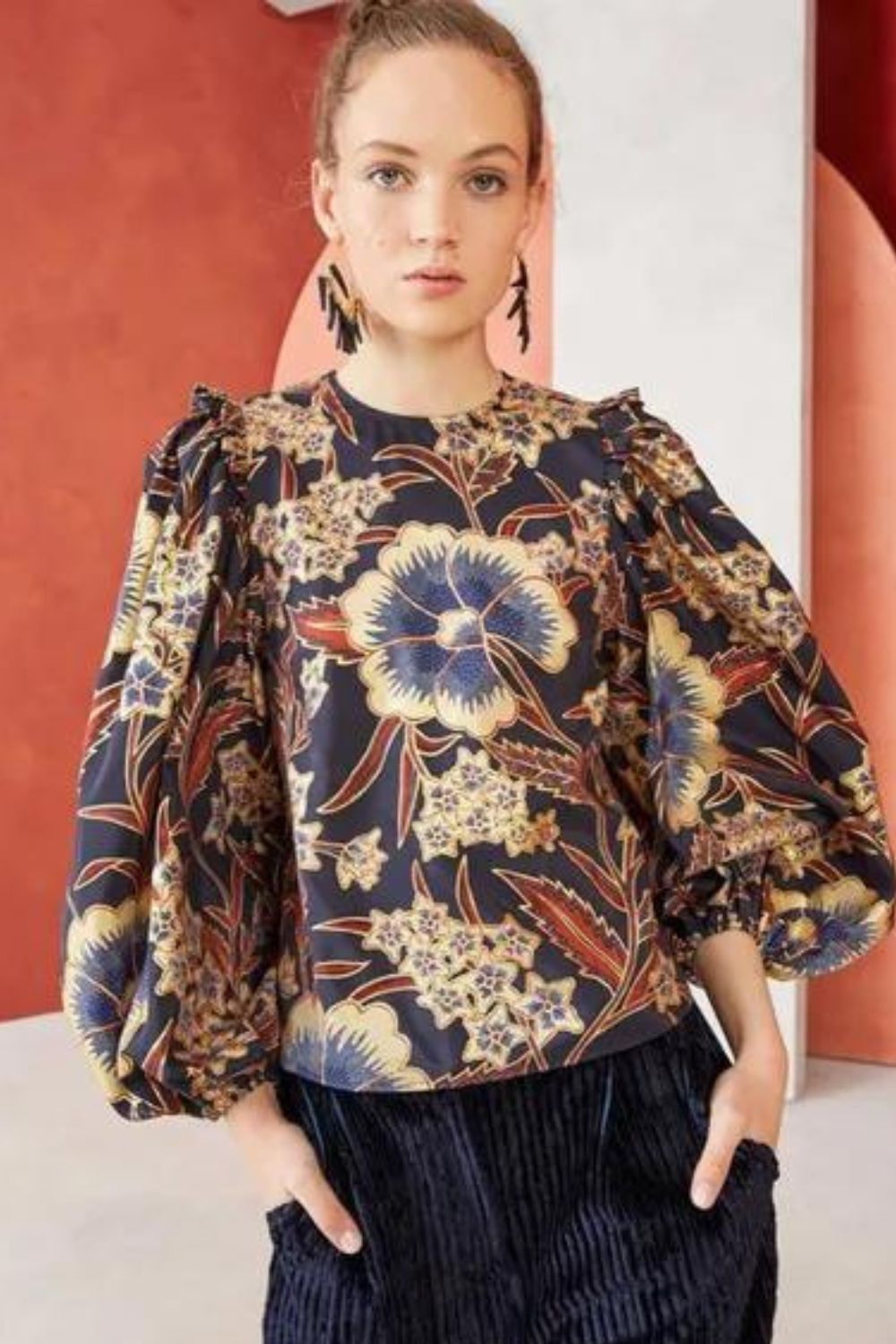 Balloon Sleeve Batik Shirt