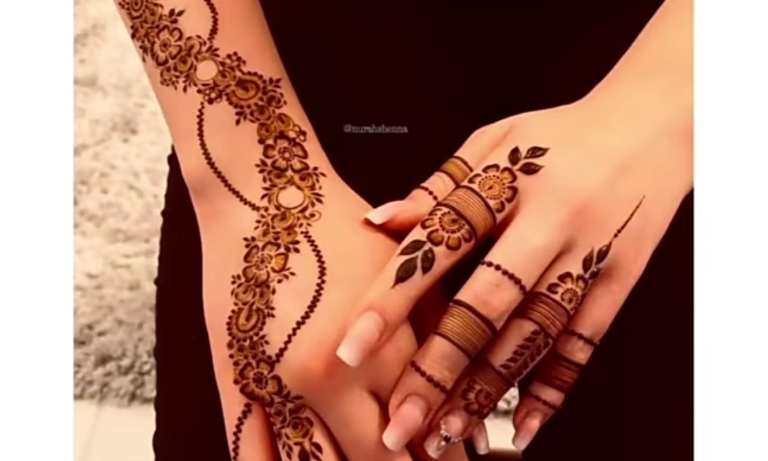 Super Mehndi Design